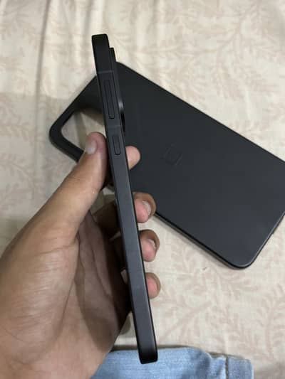 OnePlus 15R (Almost Brand New)