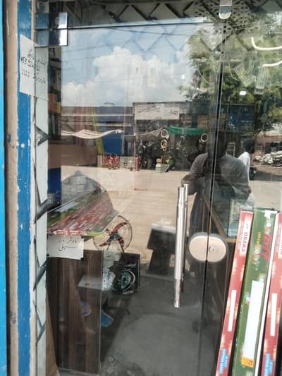 6feef by 6feet 8 inch shop door glass