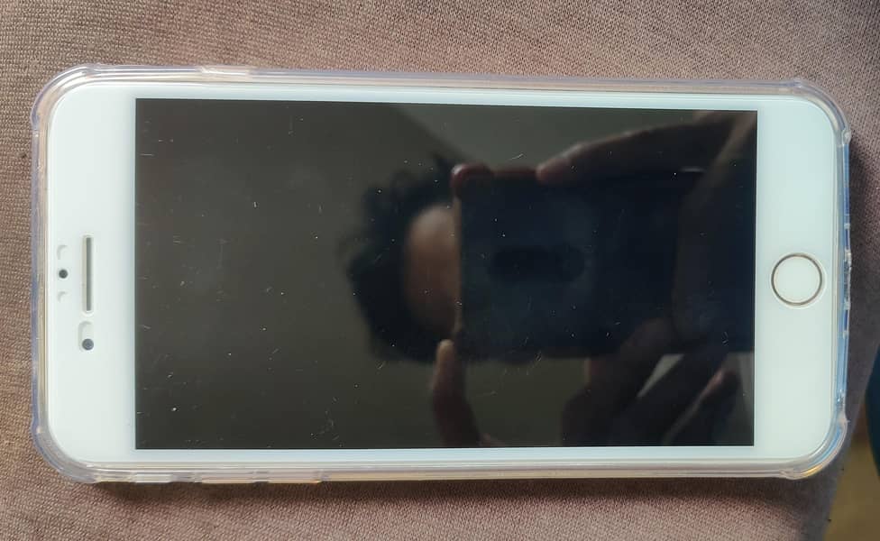Apple iPhone 8 Plus 1