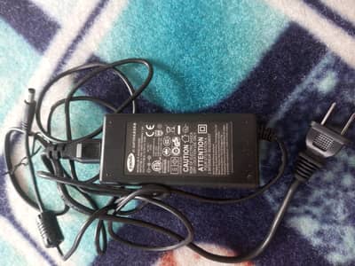 LAPTOP Charger