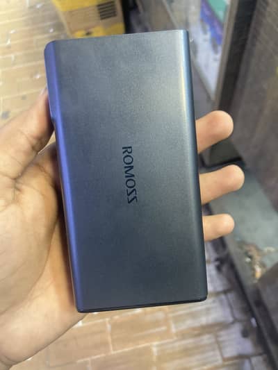 Romoss 10,000 mah Charger + Power bank 67W