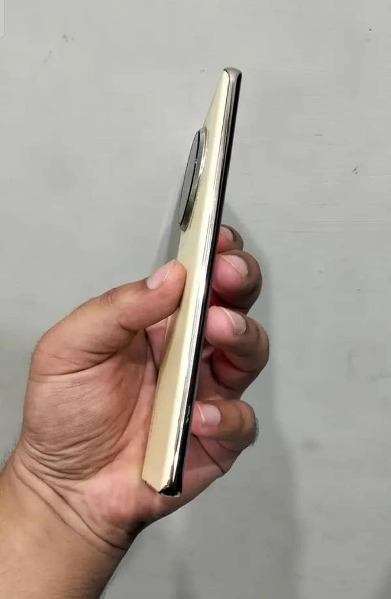 Tecno CAMON 30S/8/256 2