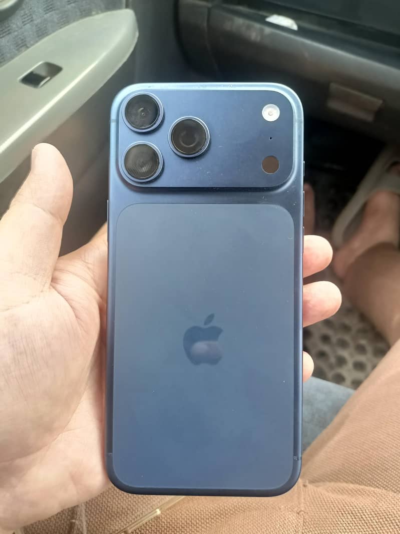 Apple iPhone 17 Pro Max 512GB | 100% Battery | Dual eSIM | Scratchless 1