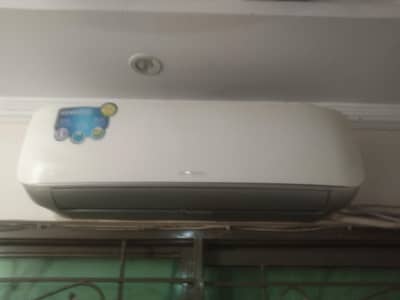 Kenwood inverter glow 1.5 ton