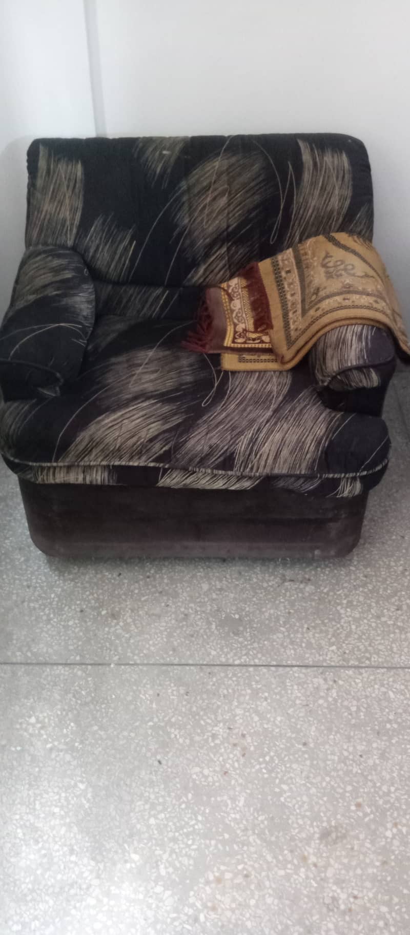 Used Sofa set. 2