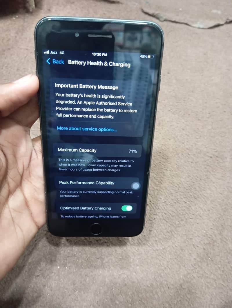Apple iPhone 8 Plus 3