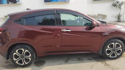Honda Vezel 2015
