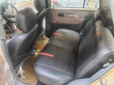 Daihatsu Cuore 2011