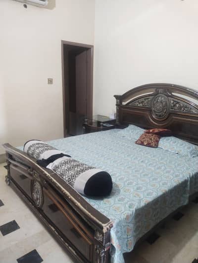 uesd furniture for sale including wardrobe, dressing , corner tables