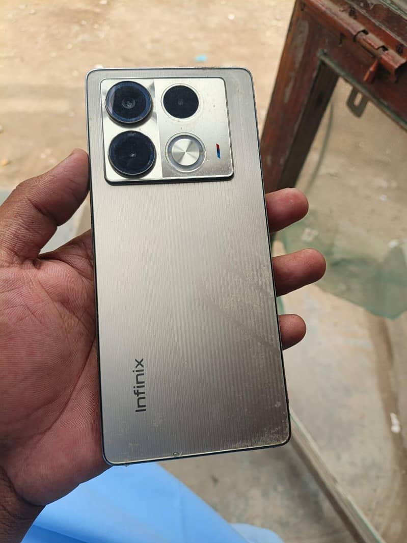 Infinix Note 40 1