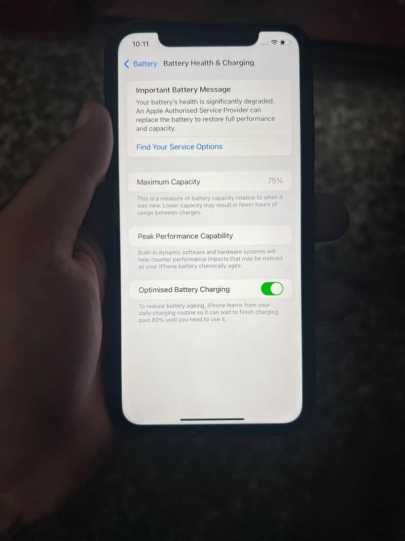 Apple iPhone 11 0