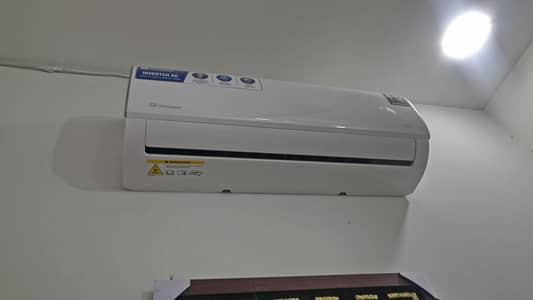 Dawlance 1 ton fresh Ac inveter