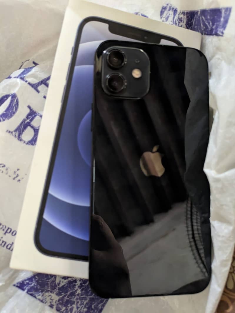 Apple iPhone 12 2