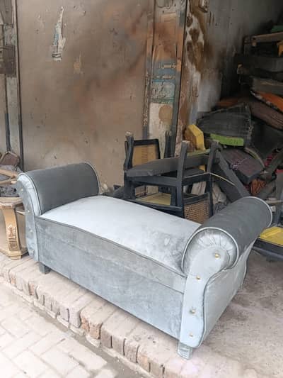 Diwan Sofa urgent sale 03127133916
