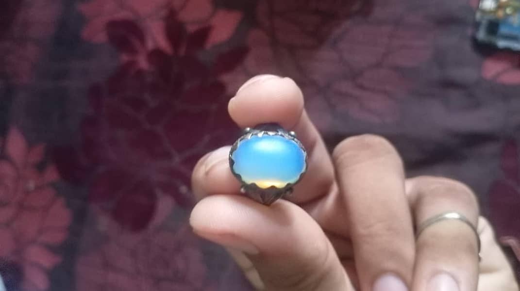 opal stone with silver ring 1