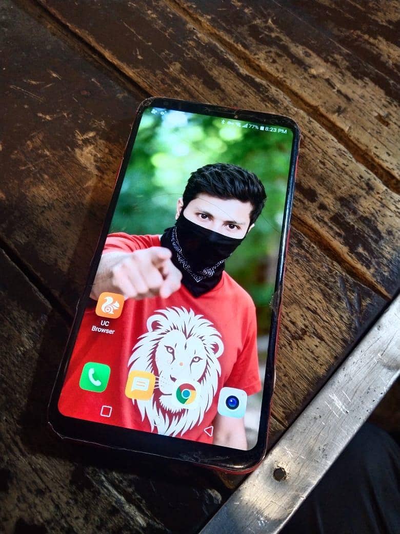 LG V30 4