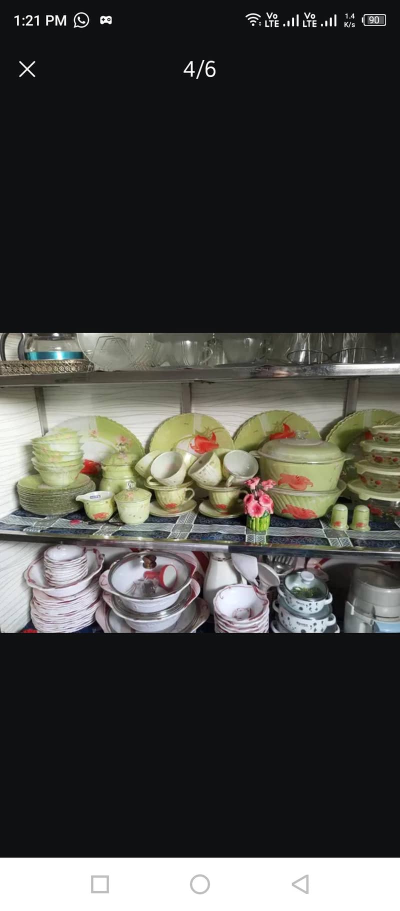 کانچ کا مکمل سیٹ ہے جس میں 75 پیس ہے 3