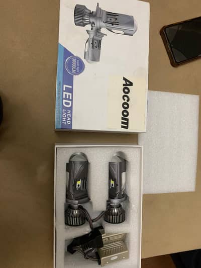 H4 - Car head lights