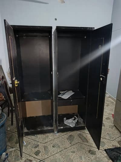 Double Door Cupboard Wardrobe Almari