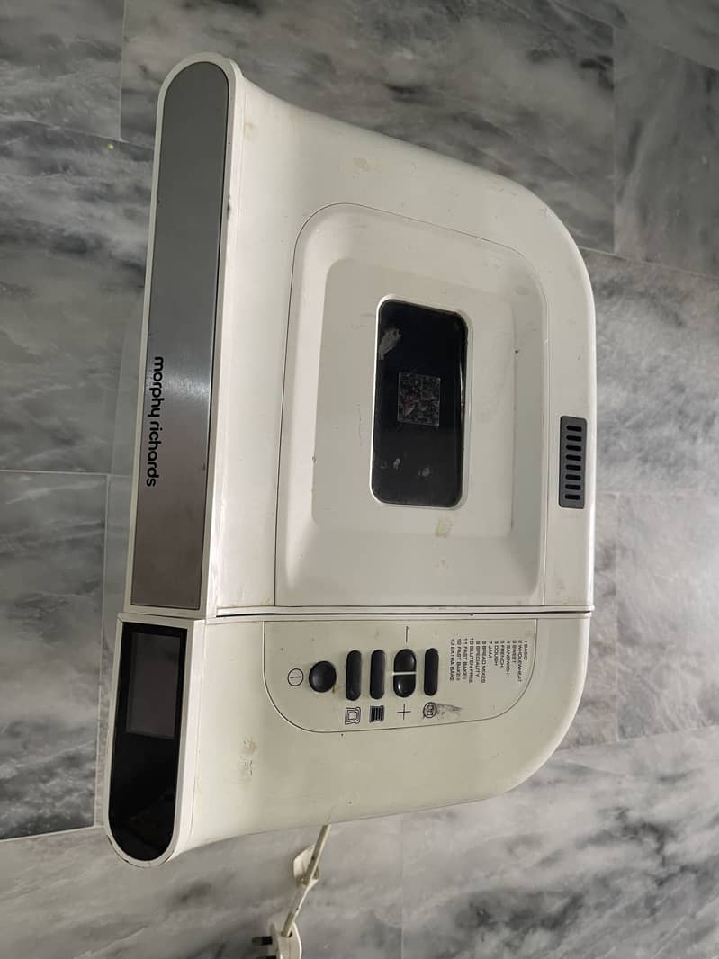 Btead maker 4