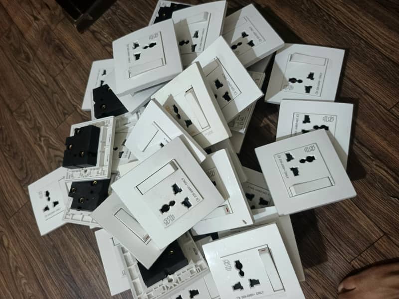 Schneider lite plug 43 plug 3