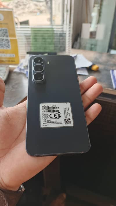 INFINIX HOT 60I CONDITION 10/10 EXCHANGE