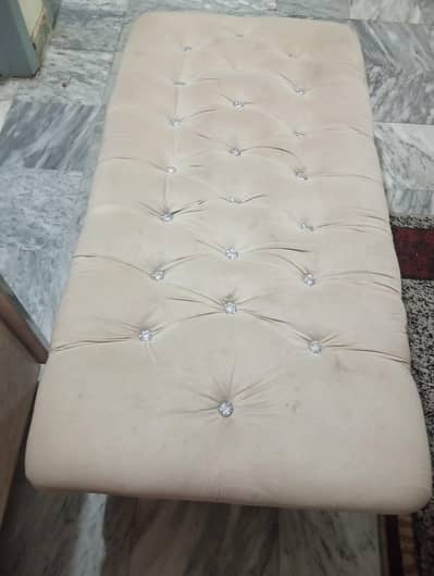 stool