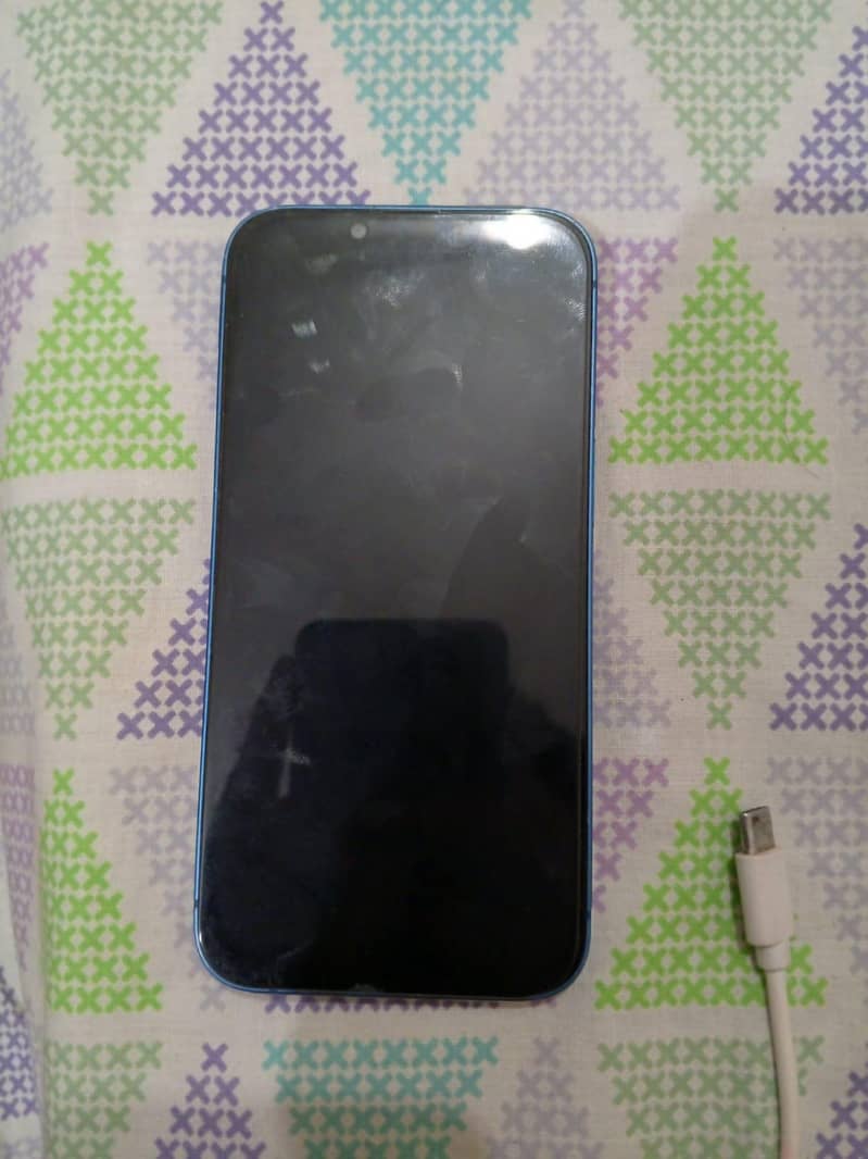 Apple iPhone 13 2