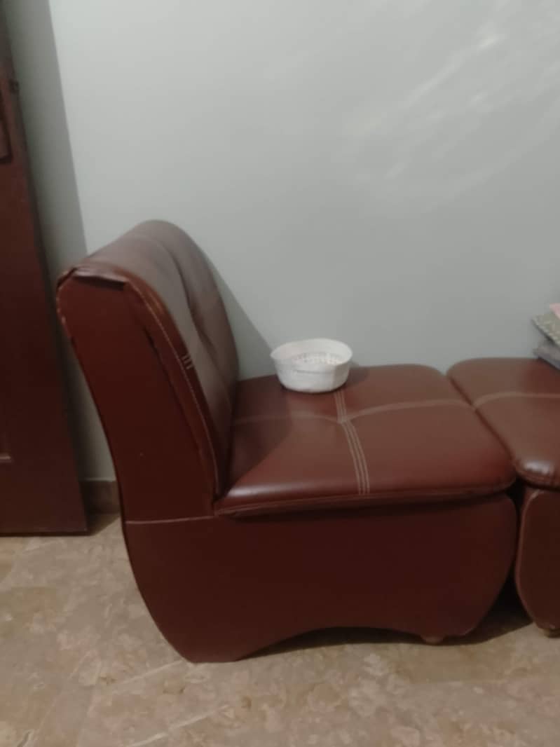 2 seetar sofa 1
