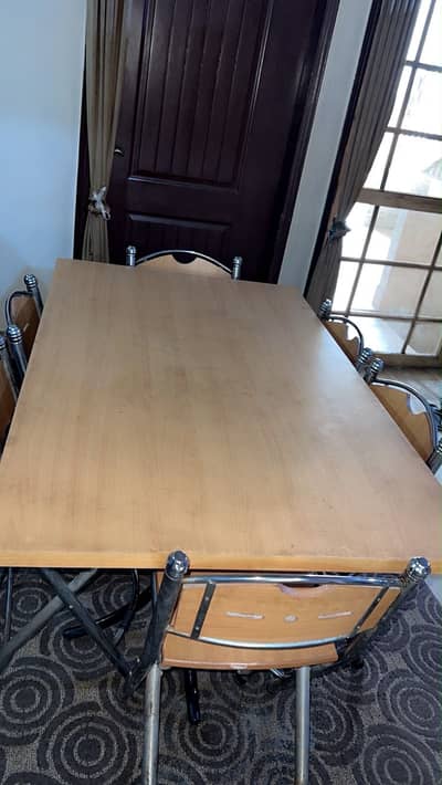 6-Seater wooden Dining Table Set in excellent condition/ urgent sale