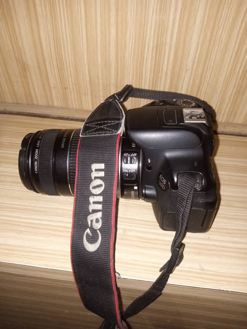 Canon eos 700D 3