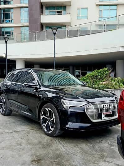 Audi E-Tron 2022 I 2023 regiustered