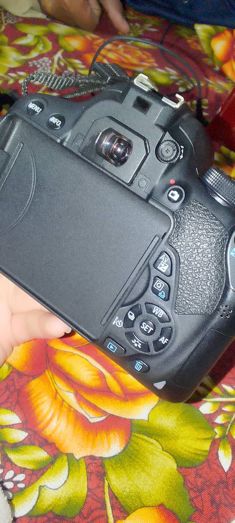 Canon eos 700D 3