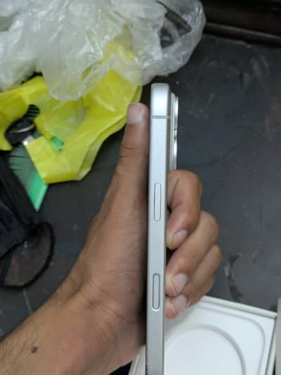 iPhone 17 Pro Factory unlock with box