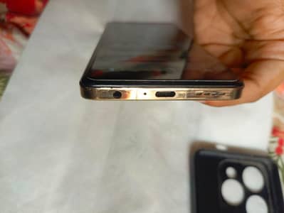 Infinix Hot 40