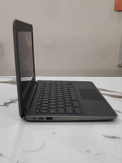 Hp Chromebook G7 Touch portable long battery life