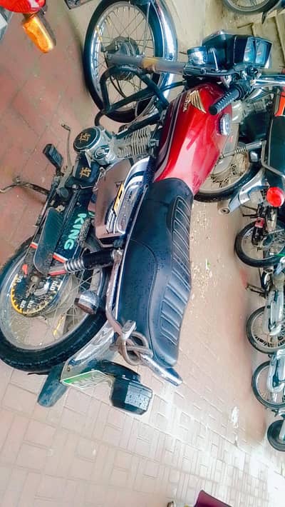 Honda special edition 125 self start 2019 model 10 by 10 condition