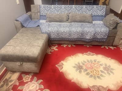 5 seater large sofa come bed almost like new