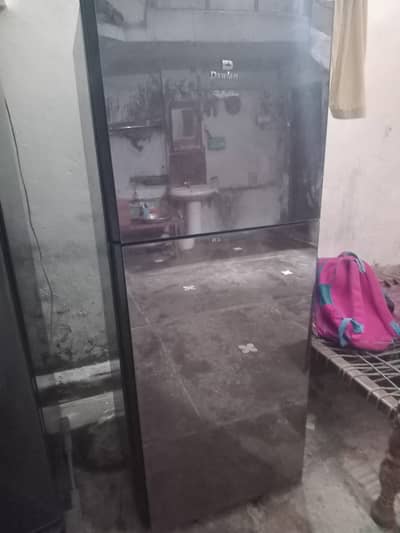 Dawlance inverter refrigerator in good condition