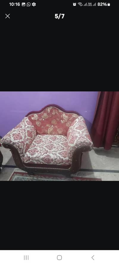 5 seater sofa set in fine condition