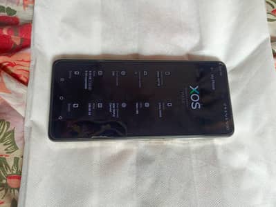 Infinix Hot 40