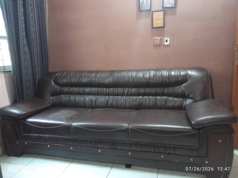 leather sofa 3