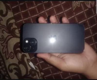 Apple iPhone 15