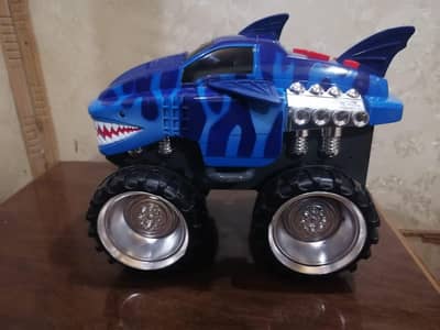 monster shark truck