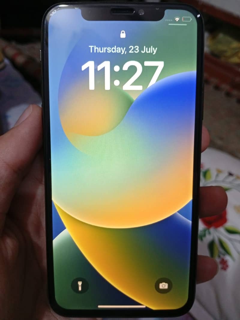 Apple iPhone X 3