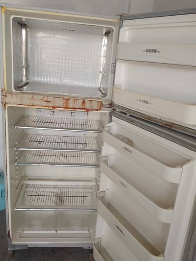 Dawlance full size Fridge for sale