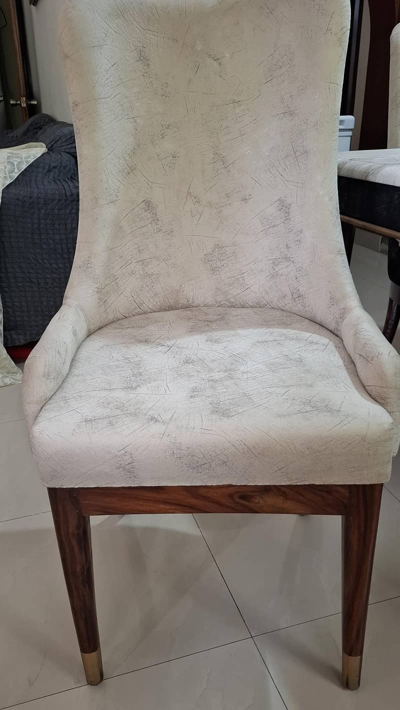 8 Seater Dining Table 3