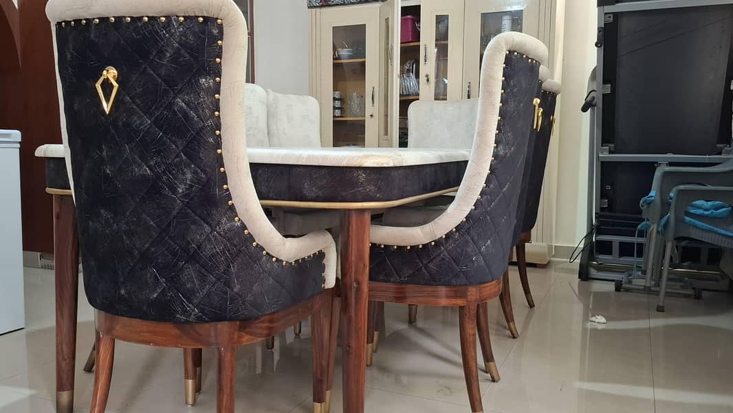 8 Seater Dining Table 5