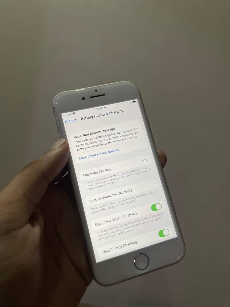 Apple iPhone 8 6