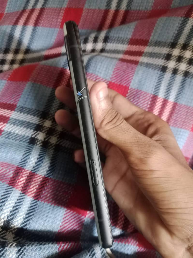 Google Pixel 6a 1